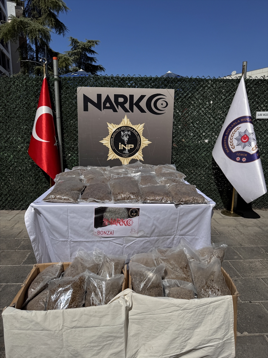 A A 20250826 38927218 38927217 I Z M I R D E U Y U S T U R U C U O P E R A S Y O N L A R I N D A 133 S U P H E L I T U T U K L A N D I