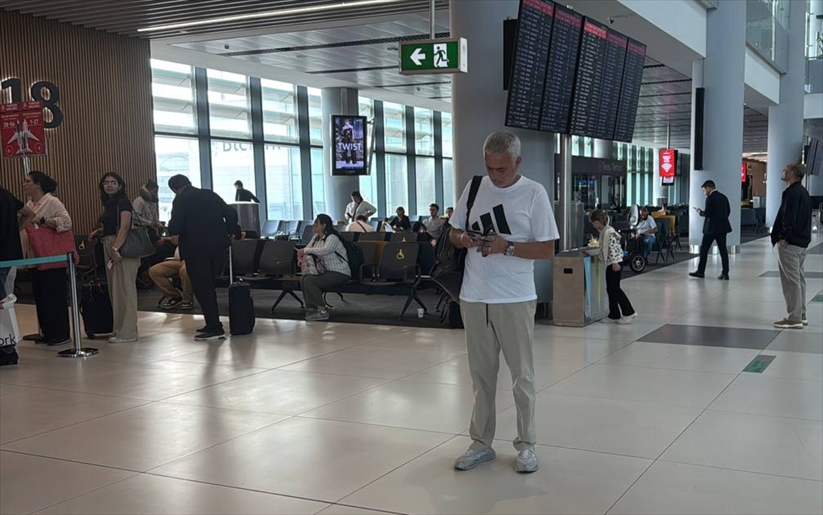 A A 20250830 38964395 38964392 T E K N I K D I R E K T O R J O S E M O U R I N H O H A V A L I M A N I N D A G O R U N T U L E N D I