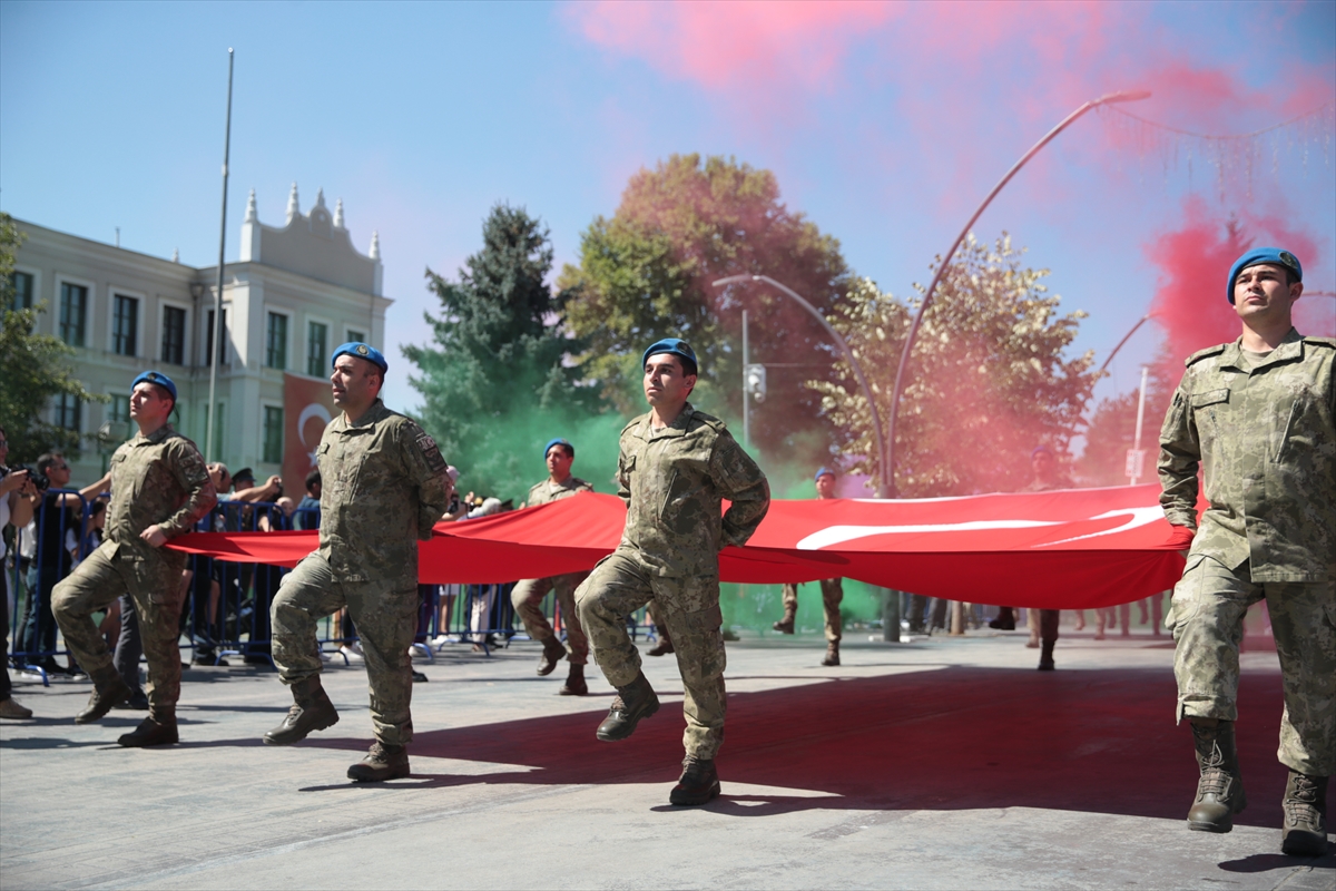 A A 20250830 38964477 38964473 30 A G U S T O S Z A F E R B A Y R A M I V E T U R K S I L A H L I K U V V E T L E R I G U N U-1