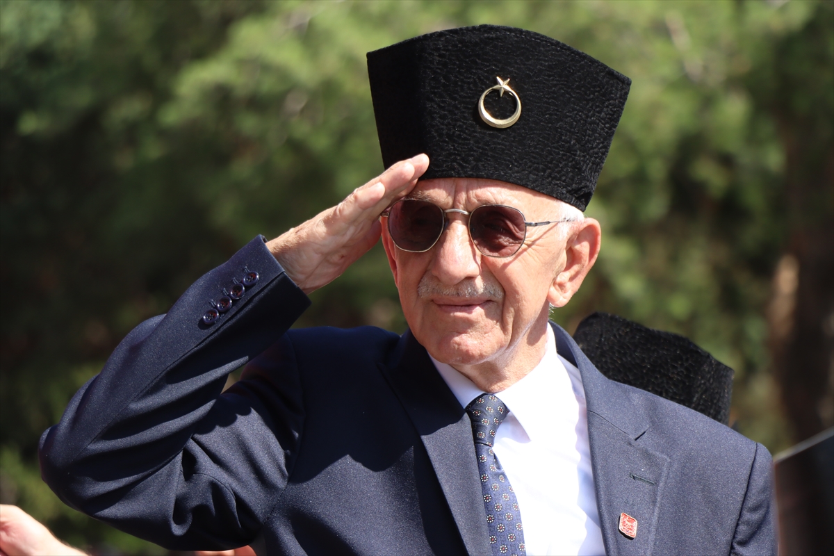 A A 20250830 38965044 38965029 30 A G U S T O S Z A F E R B A Y R A M I V E T U R K S I L A H L I K U V V E T L E R I G U N U