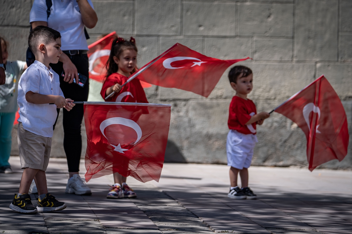 A A 20250830 38965715 38965713 30 A G U S T O S Z A F E R B A Y R A M I V E T U R K S I L A H L I K U V V E T L E R I G U N U-1