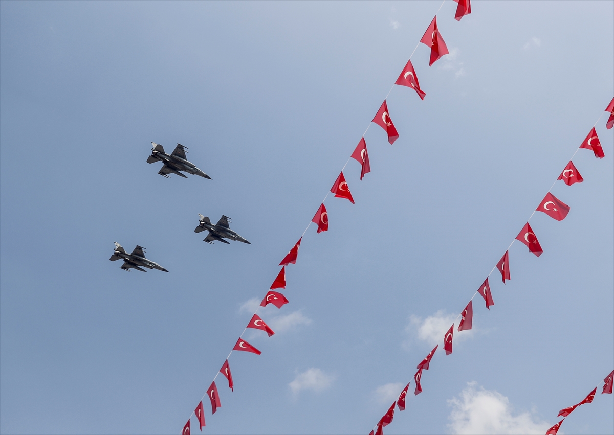 A A 20250830 38965851 38965848 30 A G U S T O S Z A F E R B A Y R A M I V E T U R K S I L A H L I K U V V E T L E R I G U N U