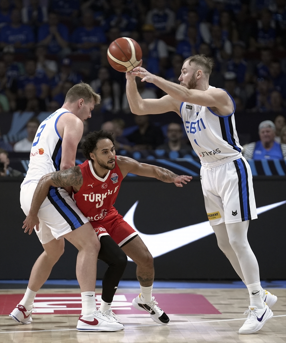 A A 20250901 38988999 38988993 E U R O B A S K E T 2025 T U R K I Y E E S T O N Y A