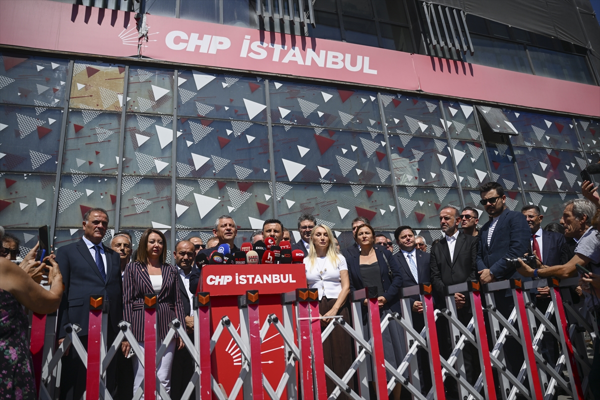 A A 20250903 39008208 39008207 C H P G E N E L B A S K A N I O Z G U R O Z E L P A R T I S I N I N I S T A N B U L I L B A S K A N L I G I N D A K O N U S T U