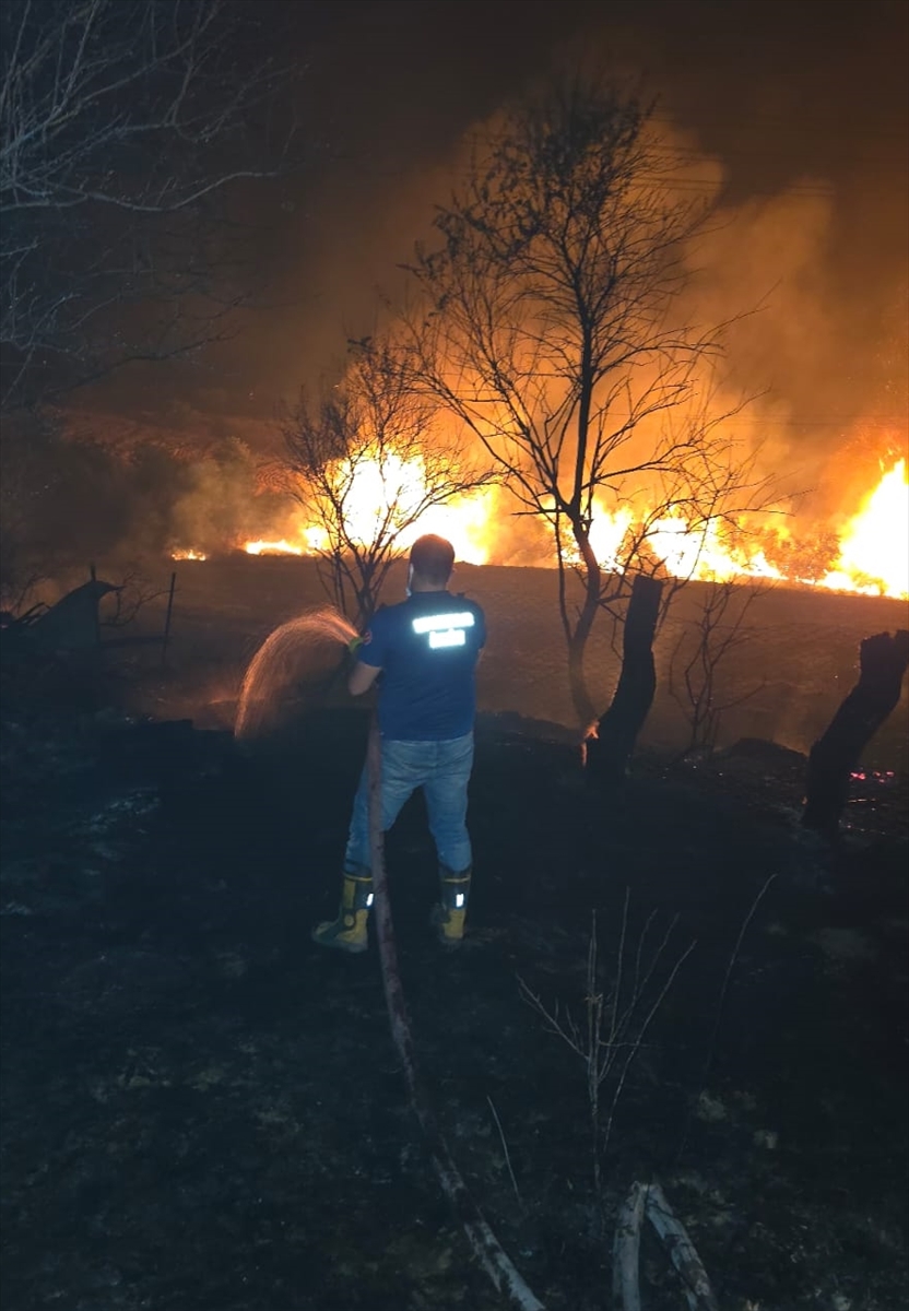 A A 20250903 39012993 39012990 E L A Z I G K I R S A L I N D A C I K A N Y A N G I N A M U D A H A L E E D I L I Y O R