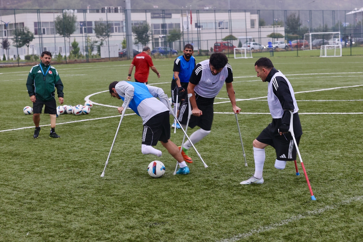 A A 20250904 39015901 39015893 A M P U T E M I L L I F U T B O L T A K I M I N I N H E D E F I 2026 D U N Y A K U P A S I N A S E R I B A S I G I T M E K