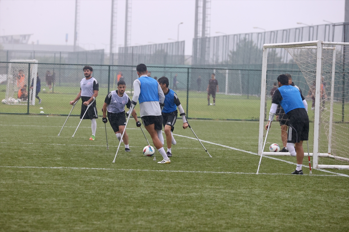 A A 20250904 39015901 39015899 A M P U T E M I L L I F U T B O L T A K I M I N I N H E D E F I 2026 D U N Y A K U P A S I N A S E R I B A S I G I T M E K