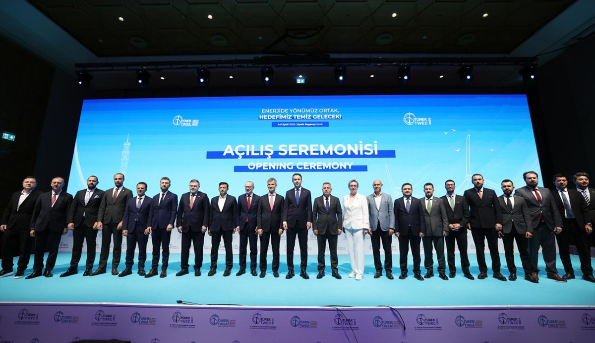 A A 20250905 39026969 39026968 E N E R J I V E T A B I I K A Y N A K L A R B A K A N I B A Y R A K T A R 14 T U R K I Y E R U Z G A R E N E R J I S I K O N G R E S I N D E K O N U S T U