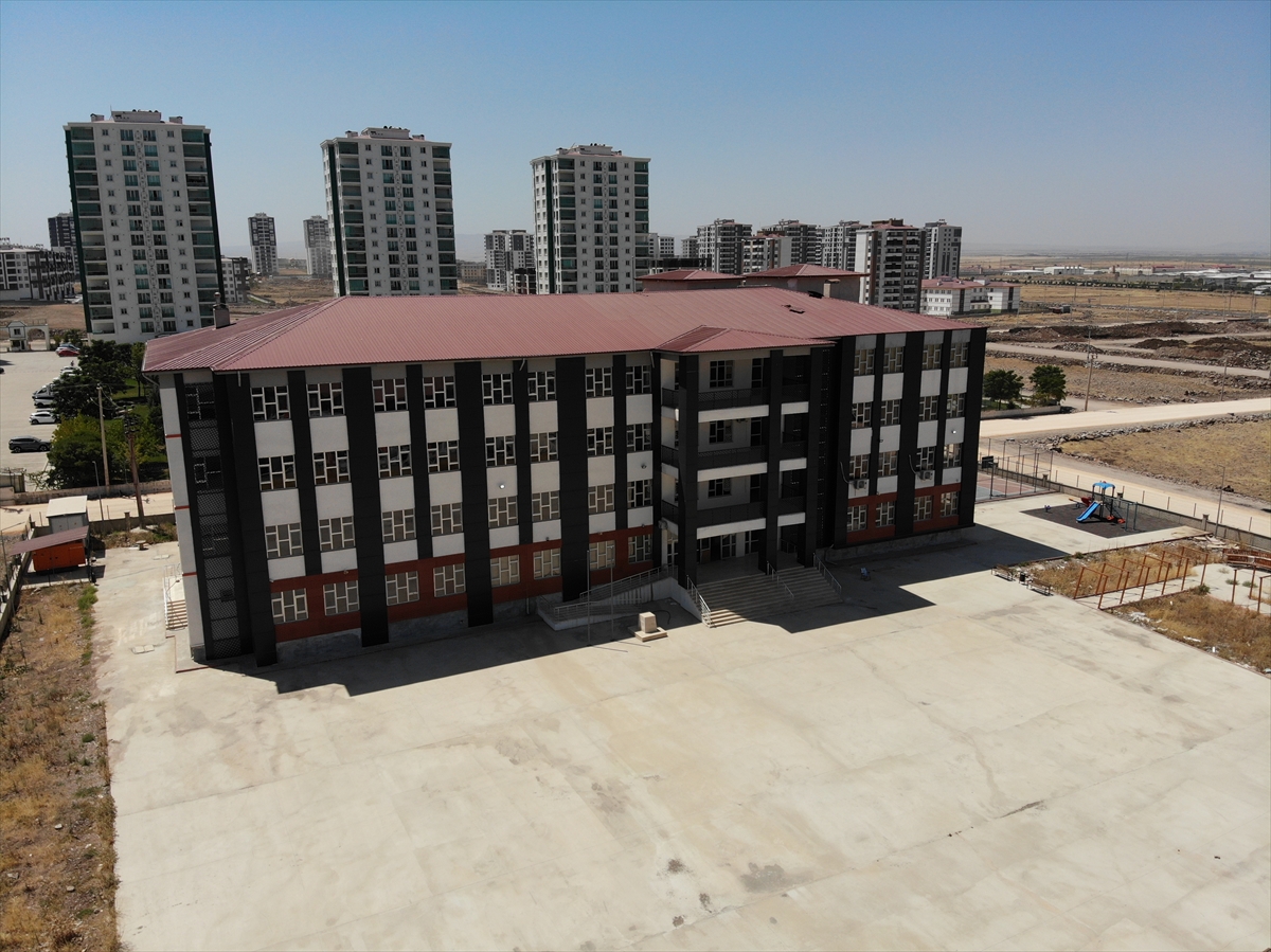 A A 20250906 39033548 39033542 D I Y A R B A K I R D A D E P R E M I N A R D I N D A N 70 O K U L I N S A E D I L D I 70 I N I N Y A P I M I S U R U Y O R