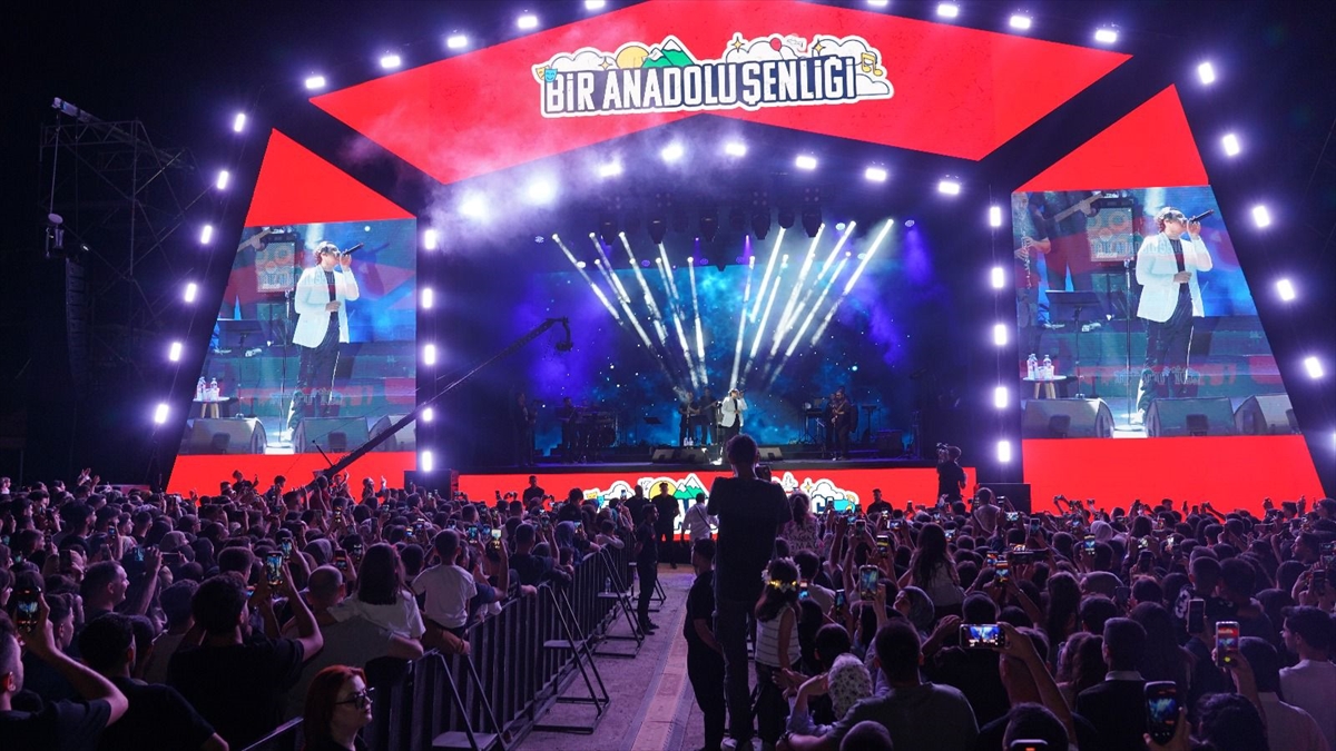 A A 20250912 39097912 39097910 S A R K I C I B A Y H A N S I R N A K T A B I R A N A D O L U S E N L I G I N D E K O N S E R V E R D I