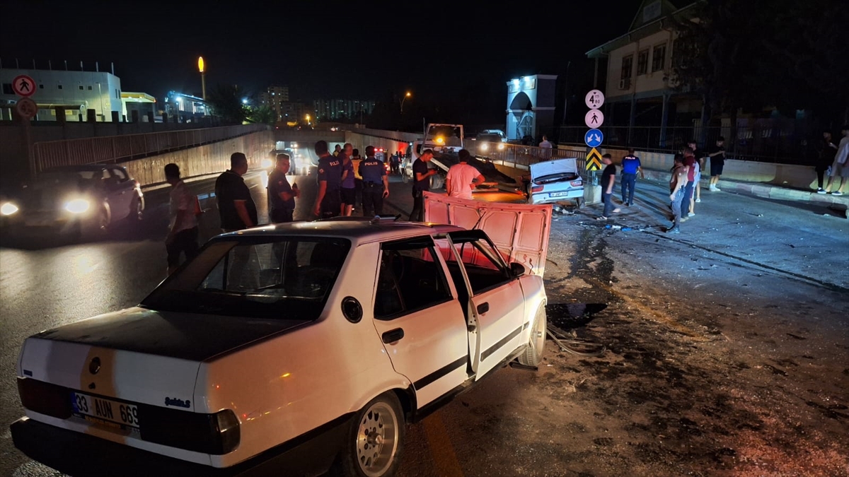 A A 20250912 39098766 39098762 M E R S I N D E T R A F I K K A Z A S I N D A 1 K I S I O L D U 8 K I S I Y A R A L A N D I