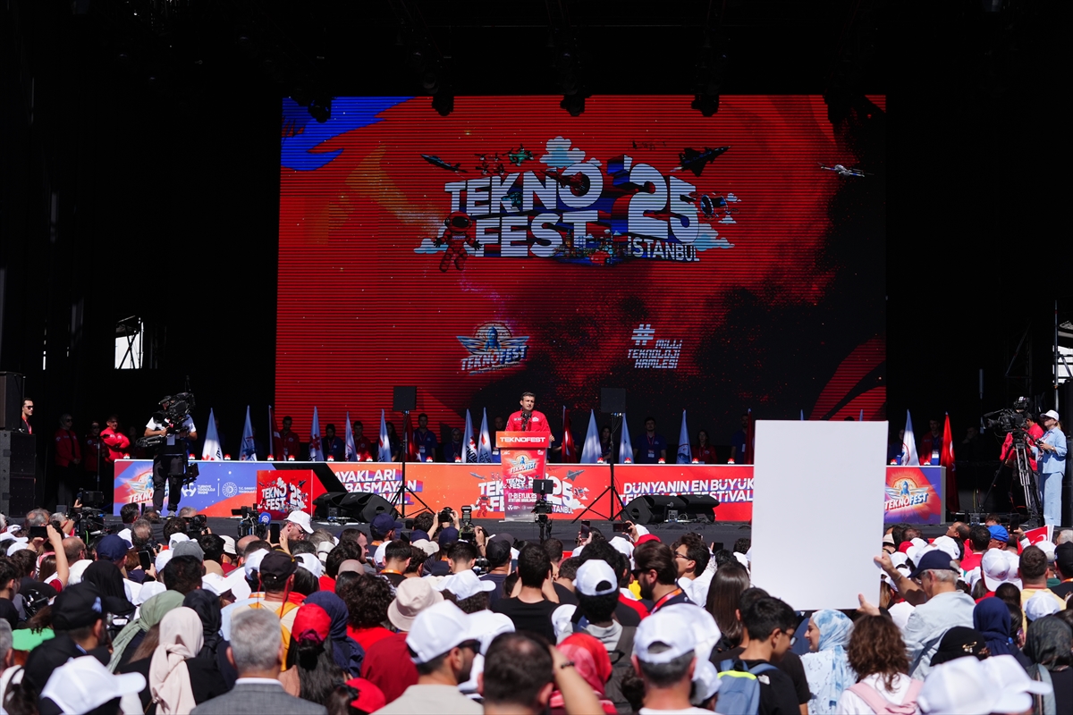 A A 20250917 39139186 39139182 T E K N O F E S T Y O N E T I M K U R U L U B A S K A N I B A Y R A K T A R T E K N O F E S T I S T A N B U L U N A C I L I S I N D A K O N U S T U