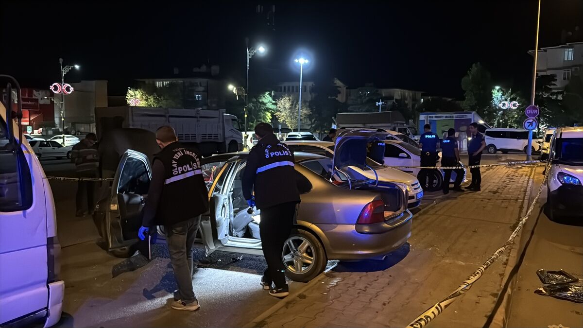 A A 20250917 39145895 39145893 S I V A S T A P A R K H A L I N D E K I O T O M O B I L D E Y A S A N A N P A T L A M A D A 3 C O C U K T A N 1 I O L D U 2 S I Y A R A L A N D I