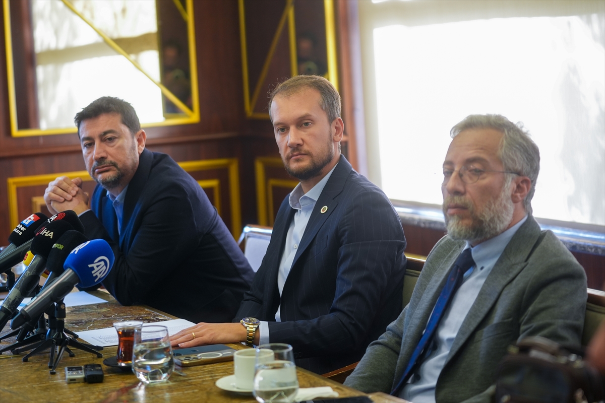 A A 20250918 39152451 39152447 G E N C L E R B I R L I G I Y O N E T I C I L E R I B A S I N L A B U L U S T U