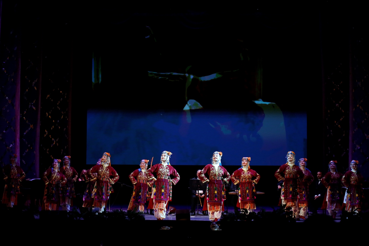 A A 20250923 39208237 39208232 K I R G I Z I S T A N D A B I S K E K Y U N U S E M R E T U R K K U L T U R M E R K E Z I F A A L I Y E T E B A S L A D I