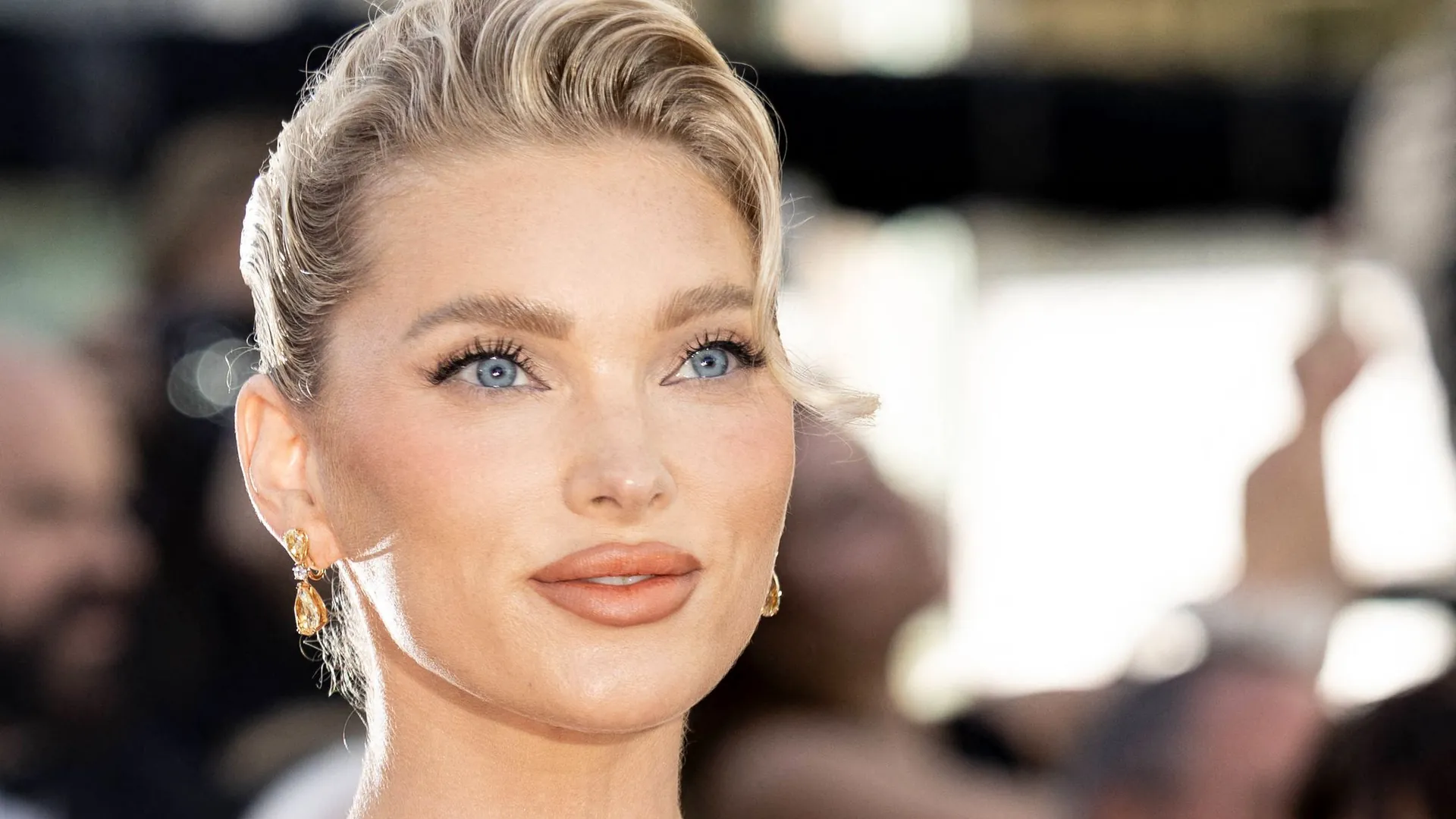 Elsa Hosk Das Schwedische Supermodel Teilt Eine Private Neuigkeit
