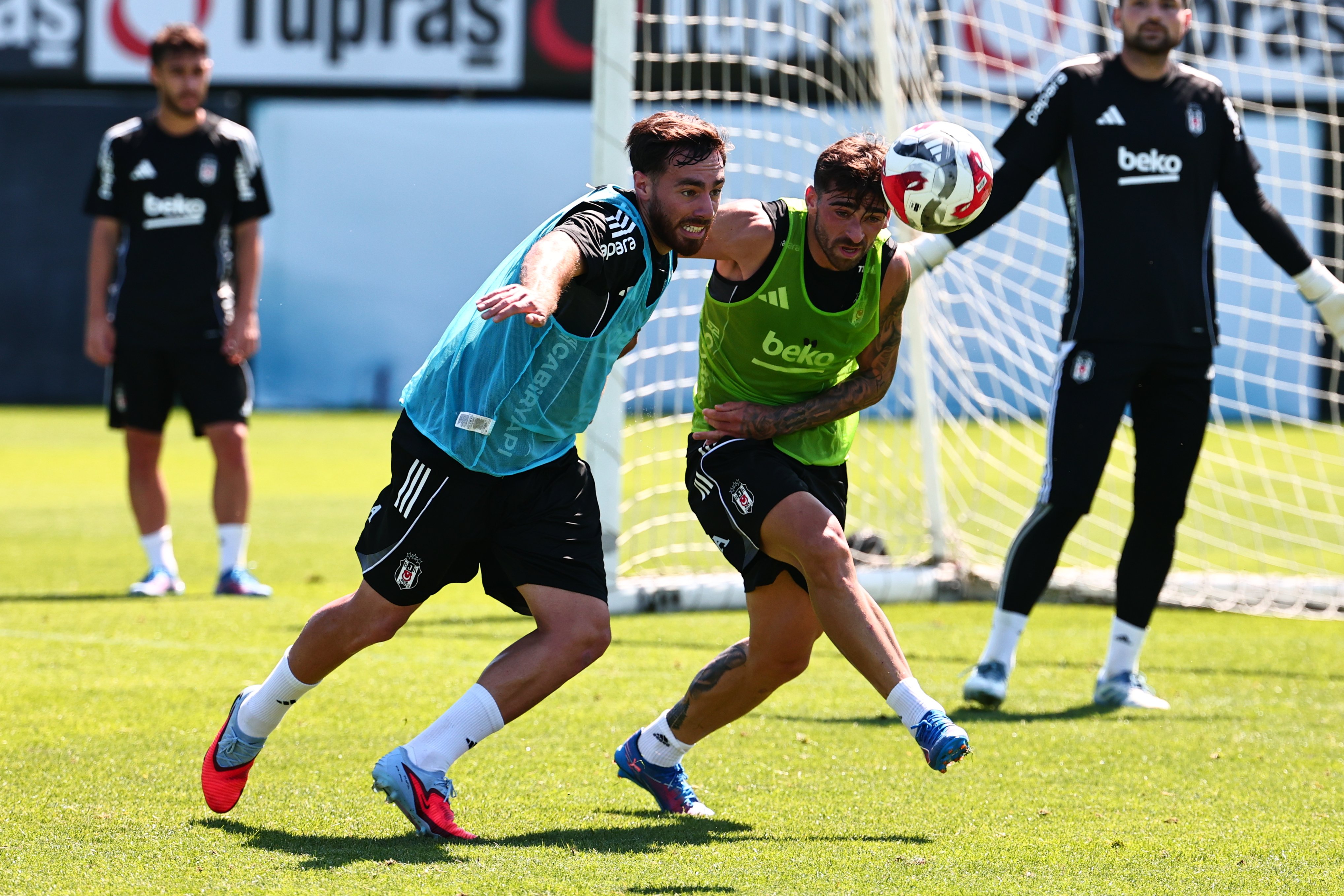 G095Cjh X U A A R Yf H