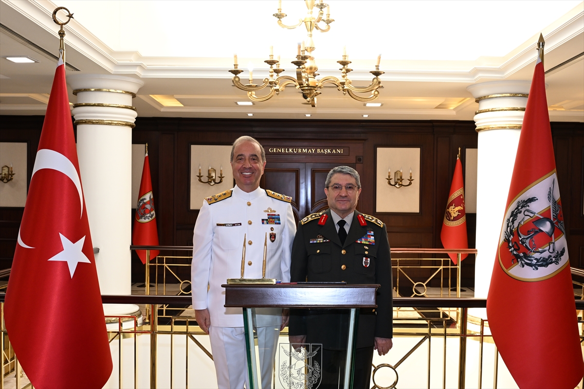 Genelkurmay Başkanı Orgeneral Bayraktaroğlu, Kuvvet Komutanlarını Kabul Etti 1