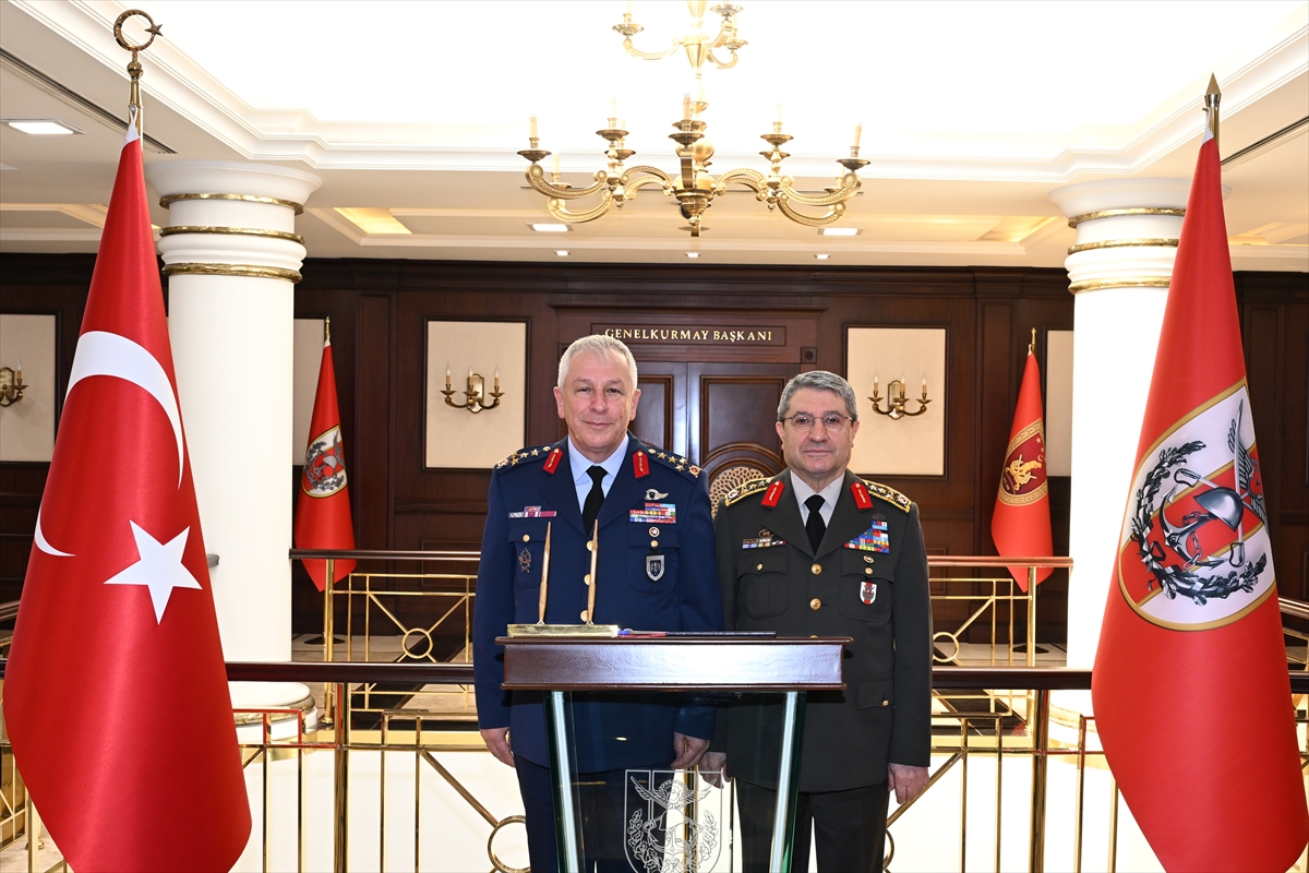 Genelkurmay Başkanı Orgeneral Bayraktaroğlu, Kuvvet Komutanlarını Kabul Etti 2