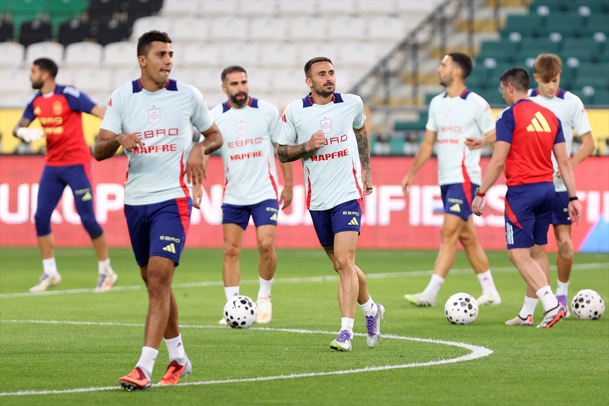 Ispanya Milli Takım A A 20250906 39039482 39039479 I S P A N Y A T U R K I Y E M A C I N I N H A Z I R L I K L A R I N I T A M A M L A D I