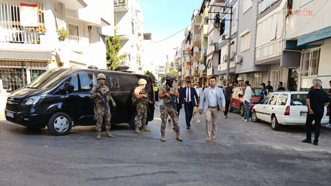 Izmirde Karakola Silahli Saldiri 2 Polis Sehit Oldu Dmfa