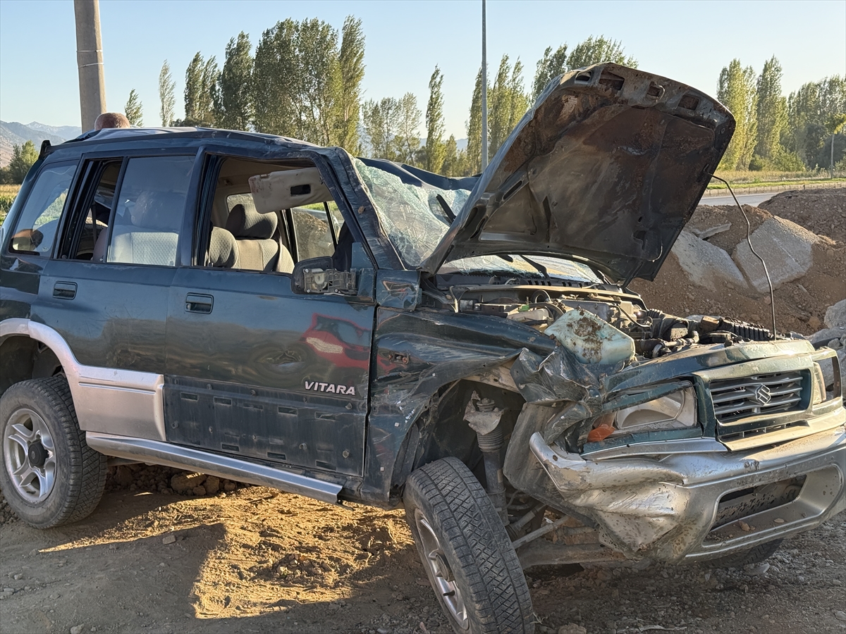 Kahramanmaraş'ta Devrilen Cipteki 3 Kişi Yaralandı 1