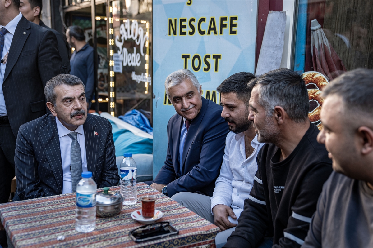 Milli Eğitim Bakanı Tekin, Erzurum'da Ziyaretlerde Bulundu 1