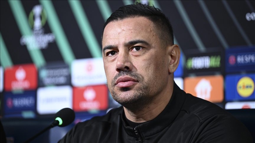 Thumbs B C 512E479501093Ac5Cb87Fbff2D349B32