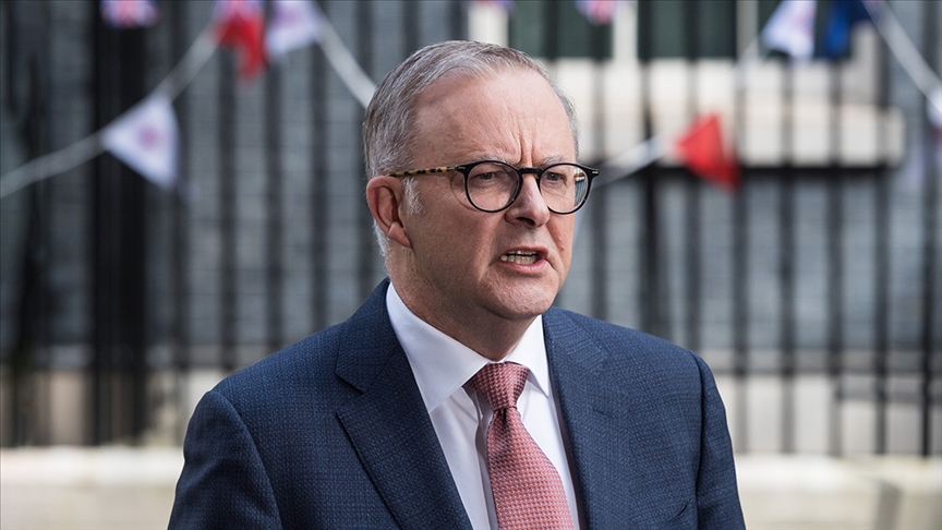 Thumbs B C 80Ec982Fd2246E0567346917B7257A42