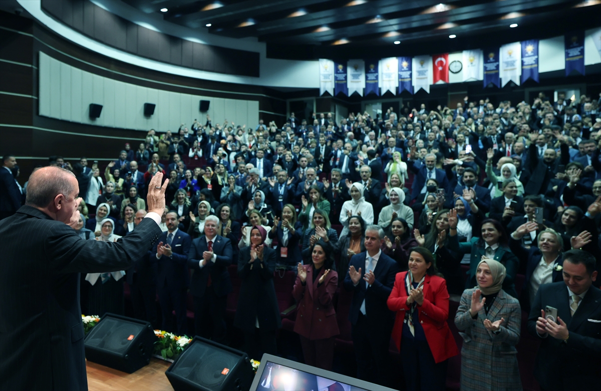 A A 20251014 39410152 39410151 A K P A R T I E K O N O M I I S L E R I B A S K A N L I G I E G I T I M P R O G R A M I