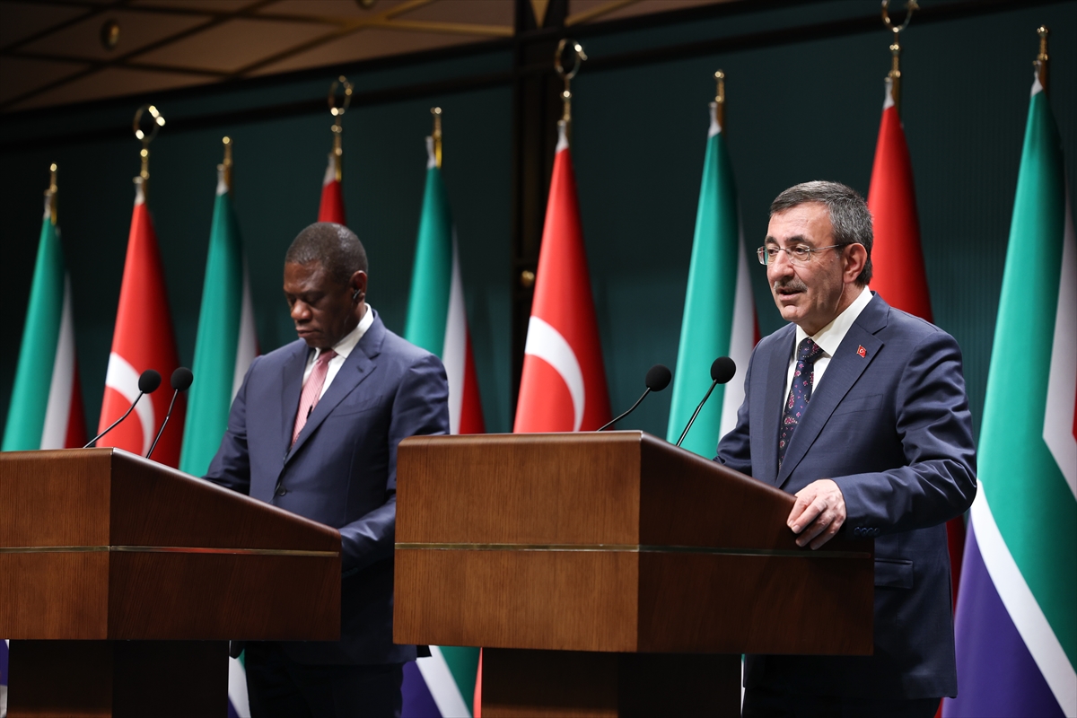 A A 20251015 39419712 39419706 T U R K I Y E I L E G U N E Y A F R I K A C U M H U R I Y E T I A R A S I N D A I K I L I U L U S A L K O M I S Y O N T O P L A N T I S I Y A P I L D I