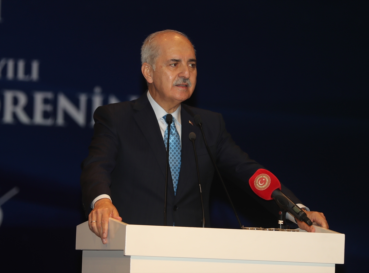 A A 20251017 39436831 39436829 D I C L E U N I V E R S I T E S I A K A D E M I K Y I L A C I L I S T O R E N I