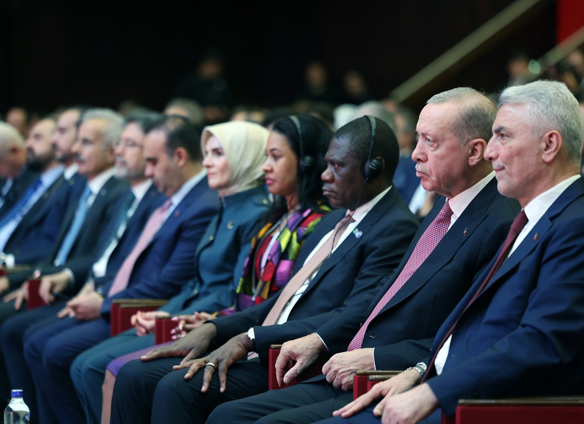 A A 20251017 39440210 39440204 T U R K I Y E A F R I K A I S V E E K O N O M I F O R U M U