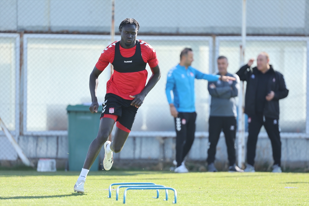 A A 20251018 39447282 39447279 S I V A S S O R A N K A R A K E C I O R E N G U C U M A C I N A H A Z I R