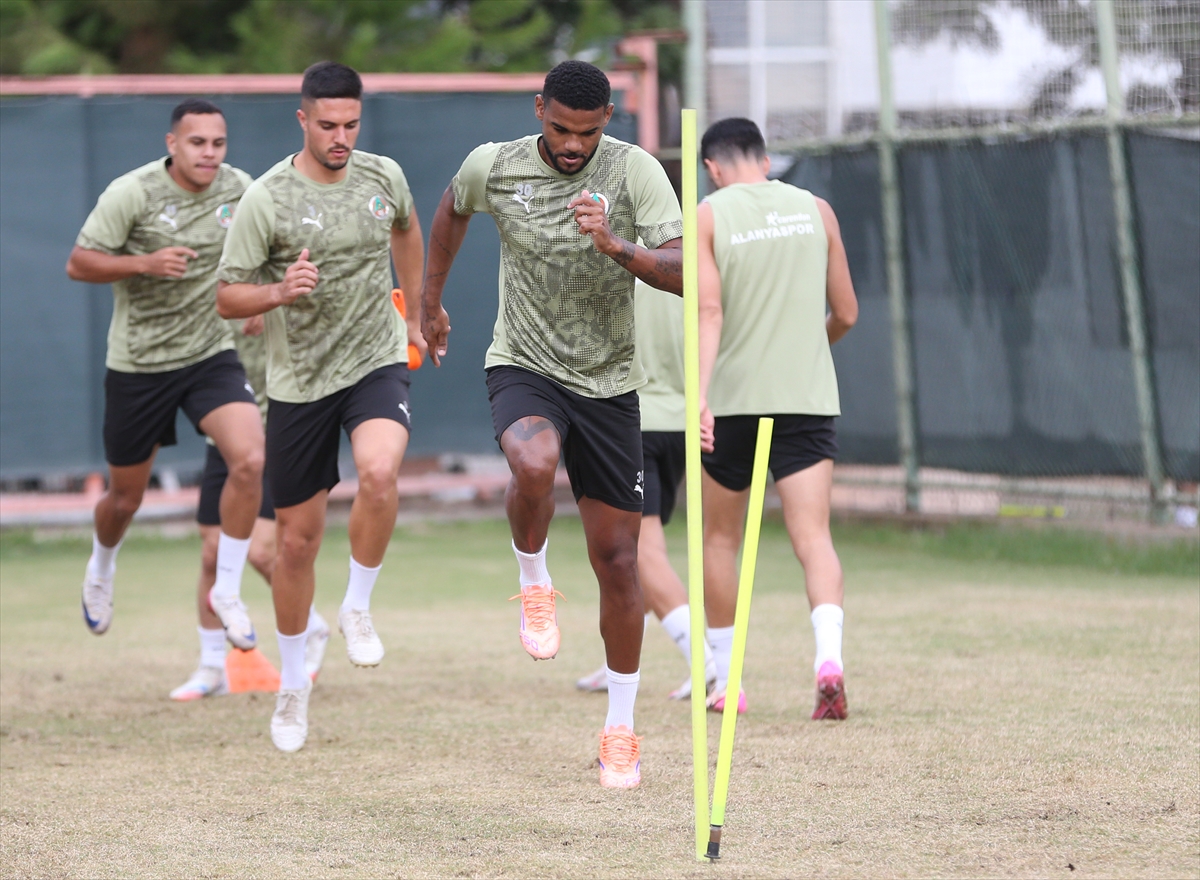 A A 20251022 39485792 39485785 A L A N Y A S P O R L I G D E N D U S M E K O R K U S U Y A S A M A K I S T E M I Y O R