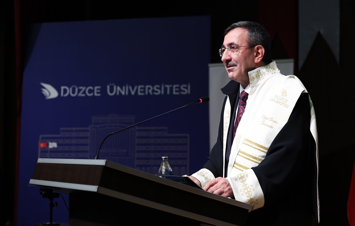 A A 20251022 39486642 39486633 C U M H U R B A S K A N I Y A R D I M C I S I Y I L M A Z A D U Z C E U N I V E R S I T E S I N D E F A H R I P R O F E S O R L U K U N V A N I V E R I L D I