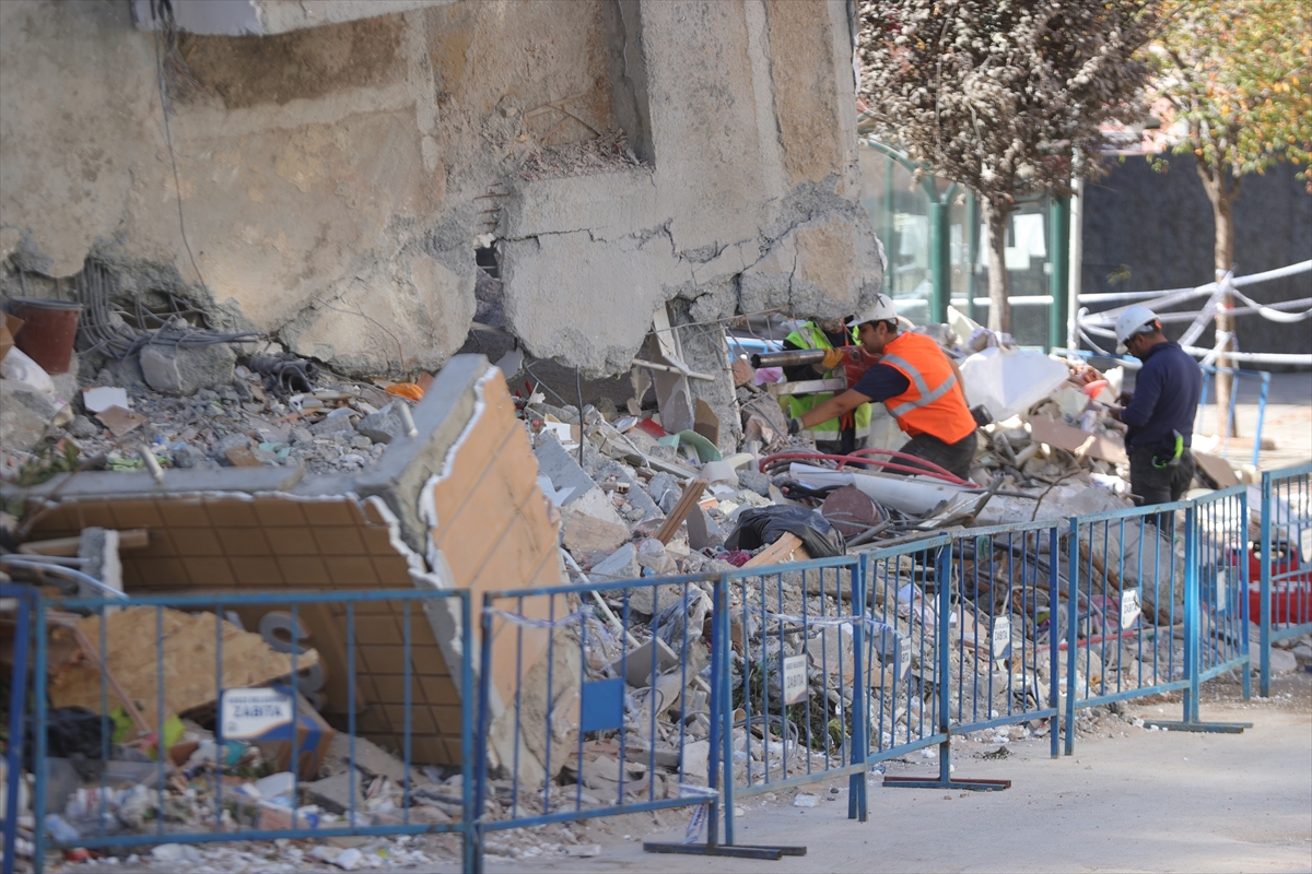 A A 20251030 39565655 39565654 K O C A E L I D E C O K E N B I N A N I N E N K A Z I N D A B I L I R K I S I H E Y E T I I N C E L E M E Y A P I Y O R