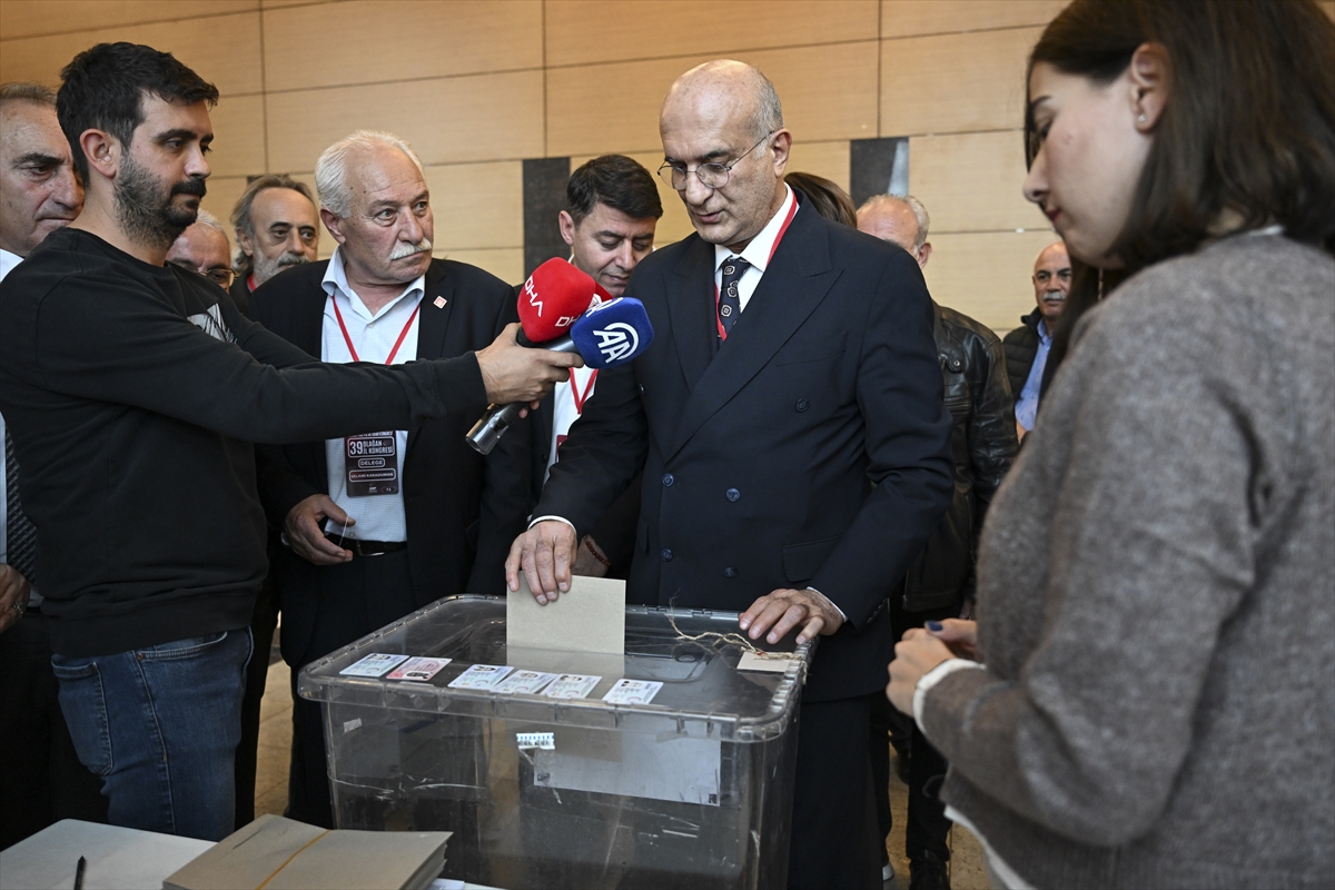 Chp Ankara İl Başkanlığına Ümit Erkol Yeniden Seçildi 3