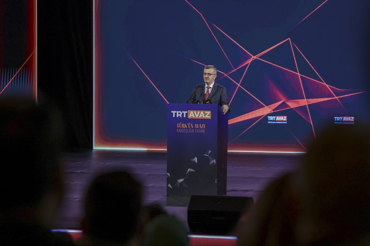 İletişim Başkanı Duranaa 20251008 39352242 39352241 Iletisim Baskani Duran Trt Avazin Yeni Yayin Donemi Tanitim Programinda Konustu