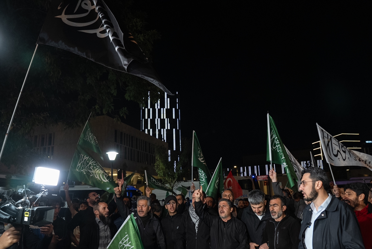 İsrail'in Küresel Sumud Filosu'na Saldırısı Ankara'da Protesto Edildiaa 20251001 39284315 39284308 Israilin Kuresel Sumud Filosuna Saldirisi Ankarada Protesto Edildi