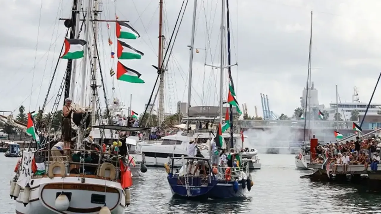 Kuresel Sumud Filosu Gazze Ye Dogru Yola Cikti 19045149 9637 Amp