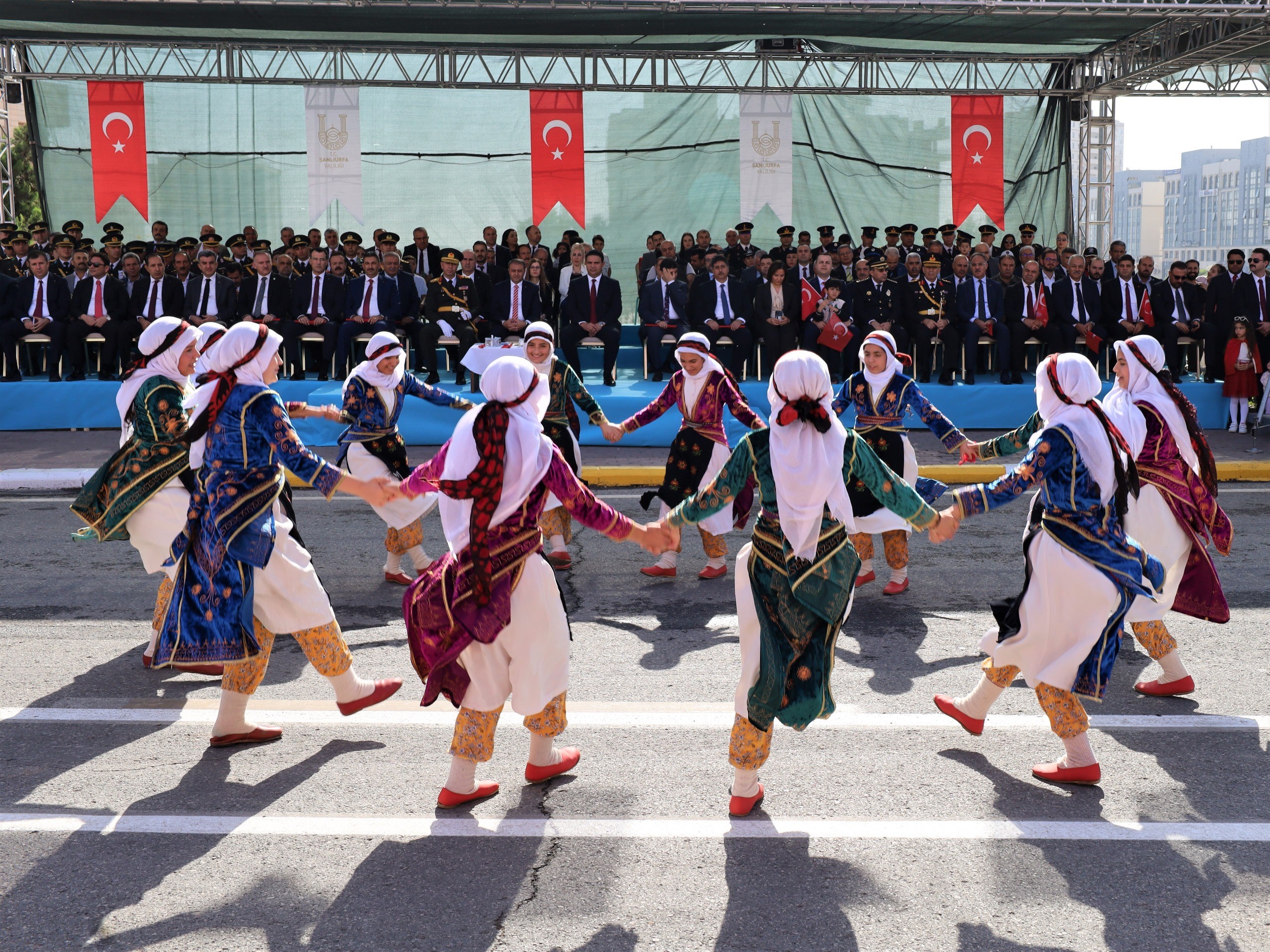Şanlıurfa'da Cumhuriyet Bayramı Coşkuyla Kutlandı 2