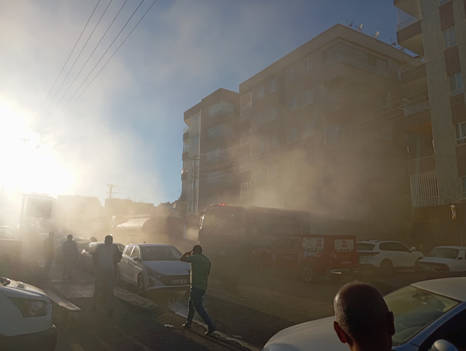 Şanlıurfa'da Medikal Malzeme Deposunda Yangın 1