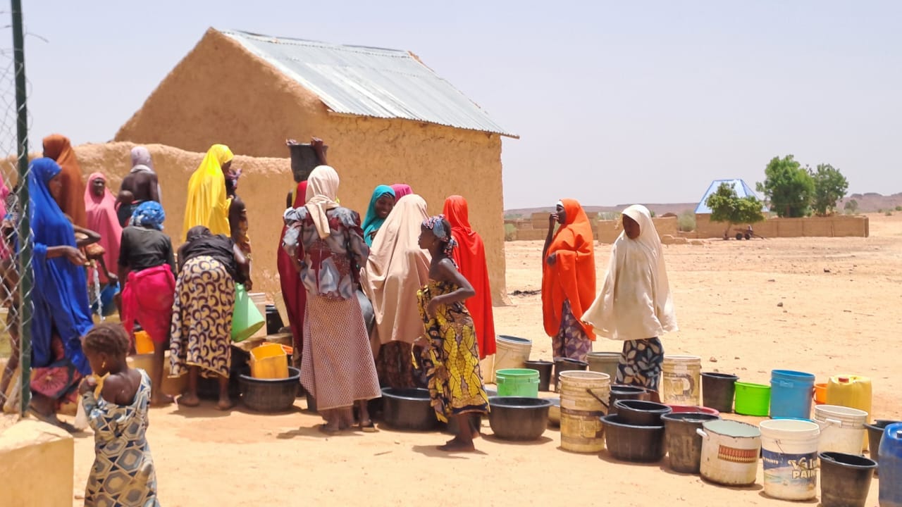 1 D Sq2Eej5 C N3 R Vrjn Zxzw Q