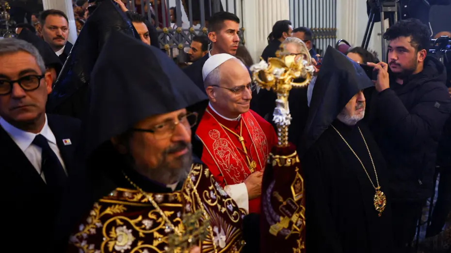 2025 11 30 T065559 Z 915193343 R C2 U6 I A8 K B W P R T R M A D P 3 P O P E T R I P T U R K E Y 741628(2)