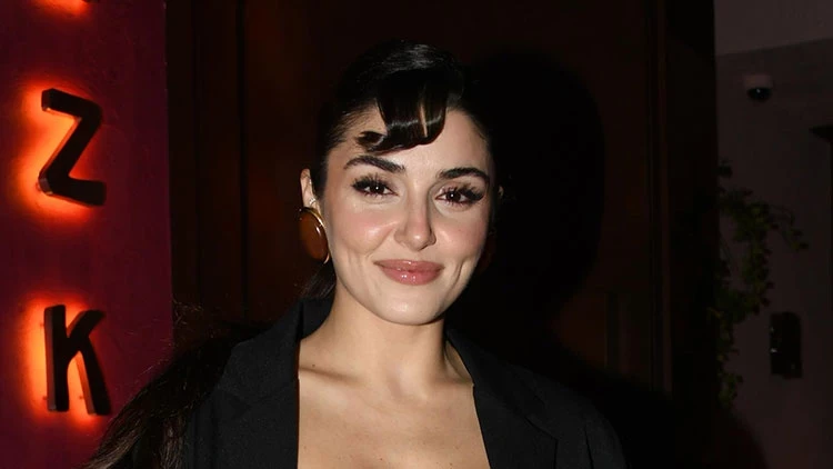 67D276Afee06395F4C64B708