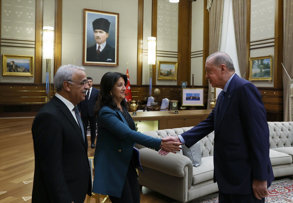 A A 20251030 39569967 39569962 C U M H U R B A S K A N I E R D O G A N D E M P A R T I H E Y E T I N I K A B U L E T T I