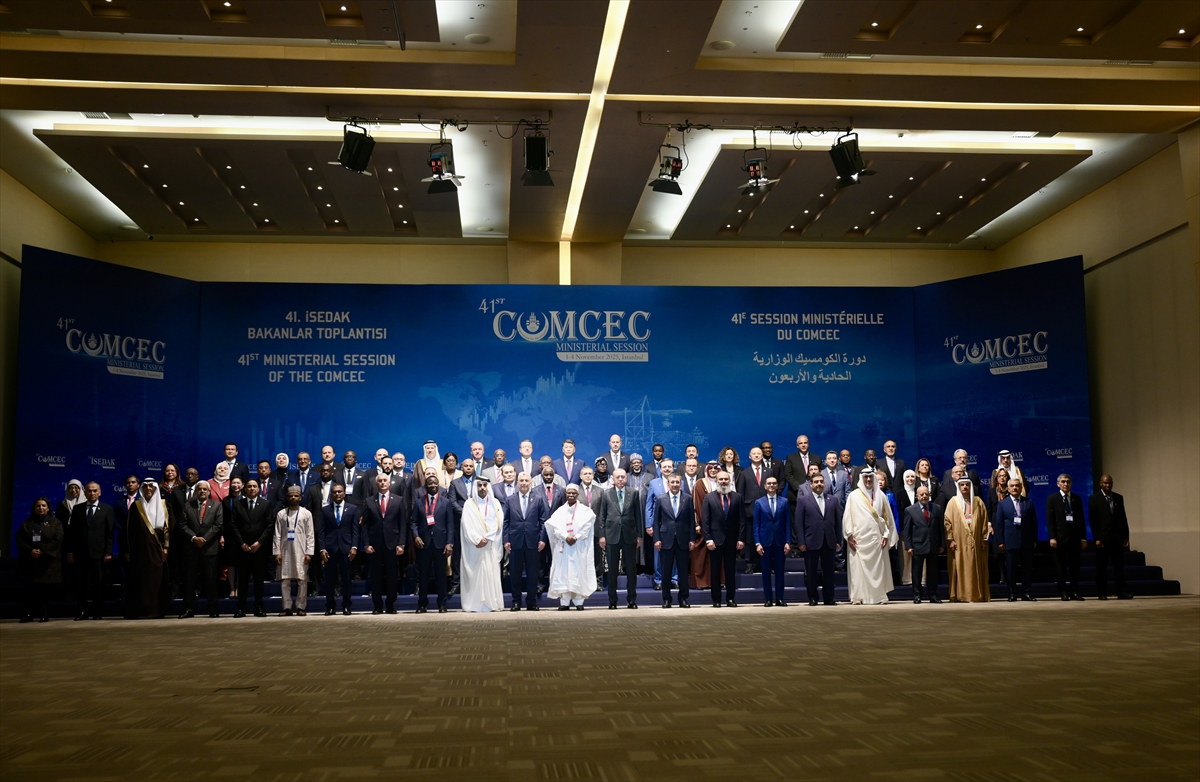 A A 20251103 39599651 39599648 C U M H U R B A S K A N I R E C E P T A Y Y I P E R D O G A N