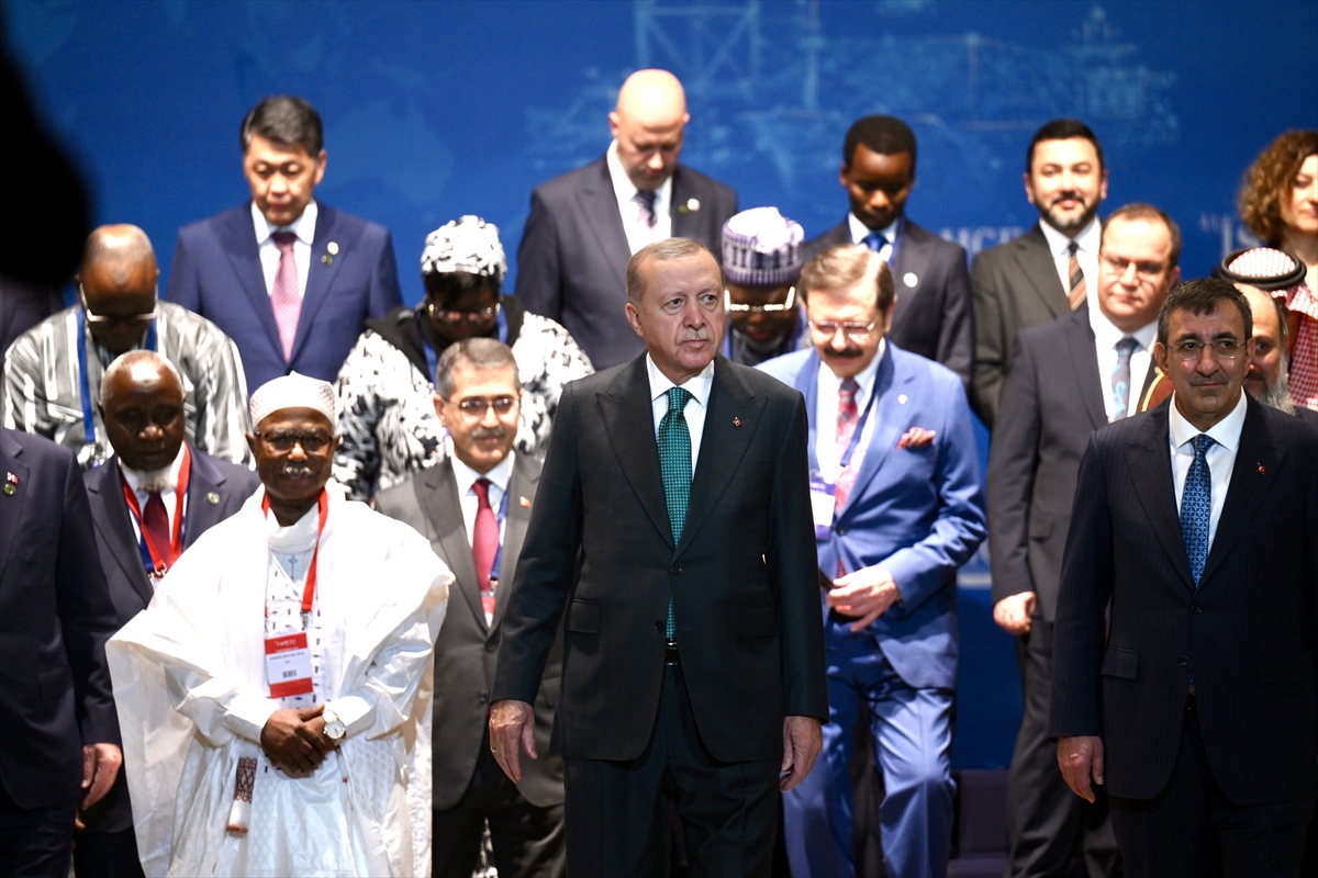 A A 20251103 39599651 39599650 C U M H U R B A S K A N I R E C E P T A Y Y I P E R D O G A N