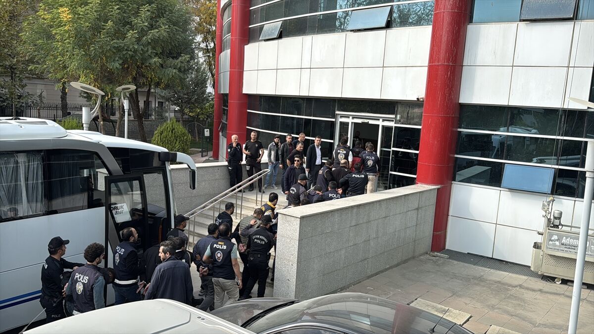 A A 20251108 39648874 39648872 A D I Y A M A N M E R K E Z L I S I L A H K A C A K C I L I G I O P E R A S Y O N U N D A 9 T U T U K L A M A